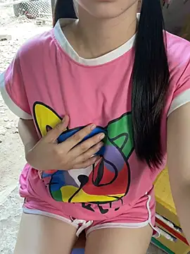 XndSeraphina online show from 02/15/26, 05:08