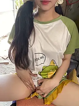 XndSeraphina online show from 03/13/26, 04:39