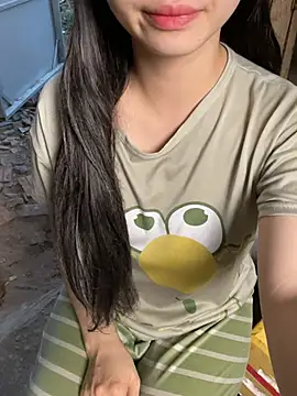 XndSeraphina online show from 03/21/26, 11:03