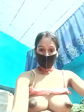 Nandani-758 online show from 04/14/26, 11:10