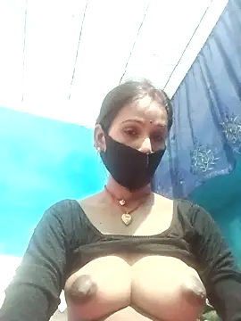 Snapshot of Nandani-758 chatting on 06/11/26, 08:55 Nandani-758 online show from 06/11/26, 08:55