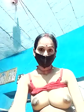 Nandani-758 online show from 07/15/26, 04:03