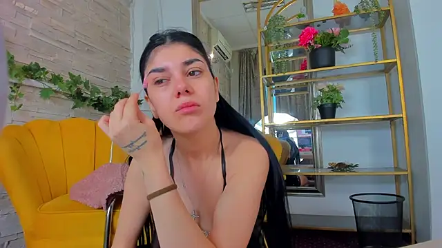 SerennaNoir online show from 01/12/26, 05:58