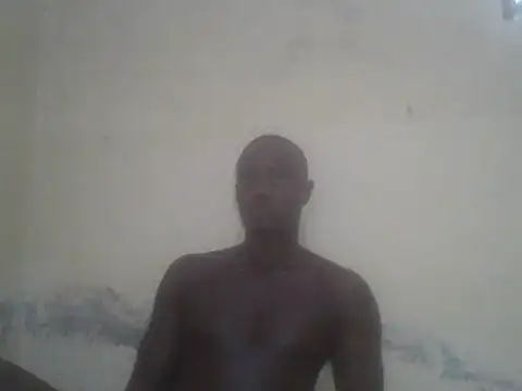 Snapshot of UsTwo_ chatting on 11/29/25, 05:29 UsTwo online show from 11/29/25, 05:29