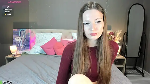 Snapshot of Malika_Raspberry chatting on 02/08/26, 03:15 Malika Raspberry online show from 02/08/26, 03:15