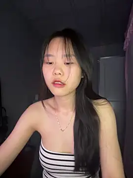 Kiee-lee online show from 03/28/26, 12:06