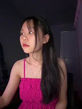 Kiee-lee online show from 03/25/26, 02:16