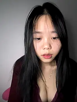 Snapshot of Kiee-lee chatting on 12/01/25, 03:13 Kiee-lee online show from 12/01/25, 03:13