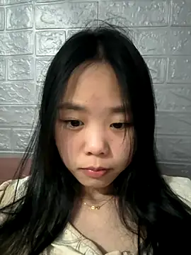 Snapshot of Kiee-lee chatting on 11/22/25, 03:55 Kiee-lee online show from 11/22/25, 03:55