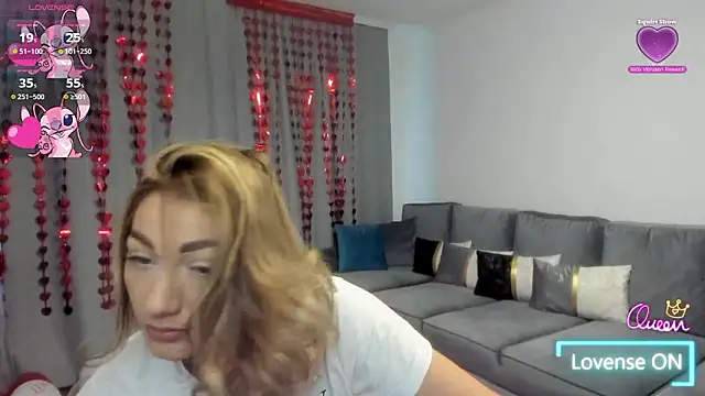 rossana doll online show from 02/13/26, 07:52