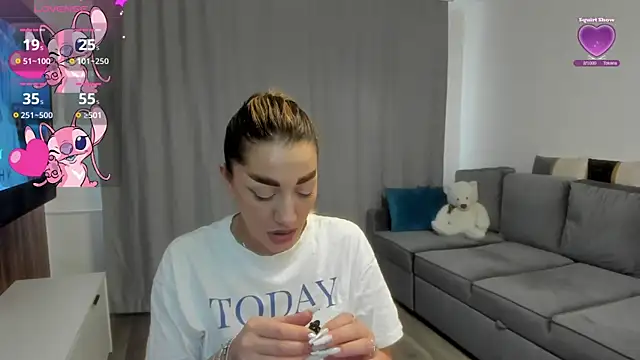 rossana doll online show from 04/11/26, 07:27