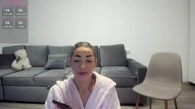 rossana doll online show from 11/27/25, 06:47