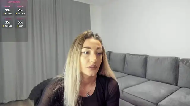 rossana doll online show from 01/15/26, 07:34