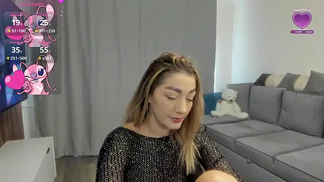 rossana doll online show from 04/13/26, 08:29