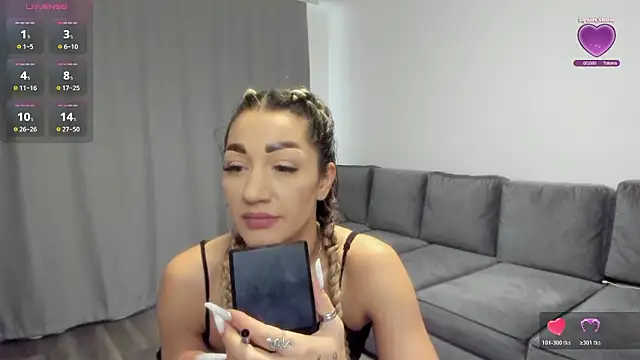 rossana doll online show from 02/01/26, 08:56