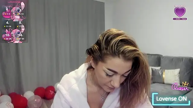 rossana doll online show from 02/17/26, 06:00