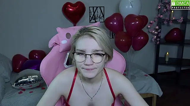 Megan Lora online show from 02/14/26, 01:39