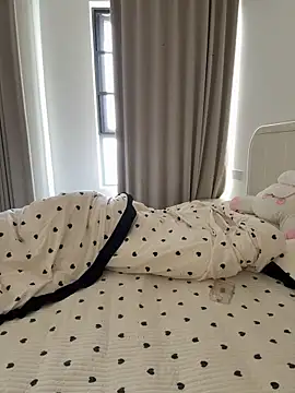 Snapshot of Momo168168 chatting on 11/27/25, 02:34 Momo168168 online show from 11/27/25, 02:34