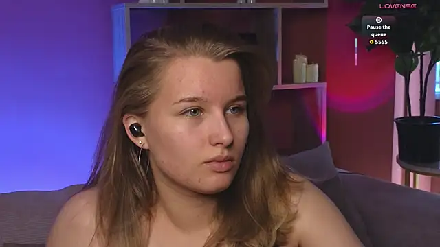 ImiMonroe online show from 05/24/26, 04:12