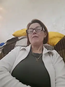 LanaOlbenst online show from 12/22/25, 09:26