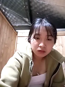 susie min online show from 11/27/25, 12:33