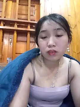 susie min online show from 11/30/25, 12:39