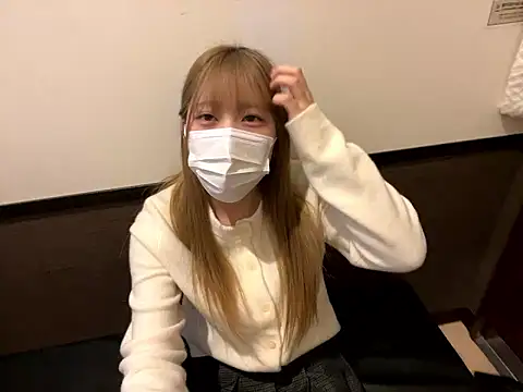 binyu rua online show from 12/15/25, 02:12