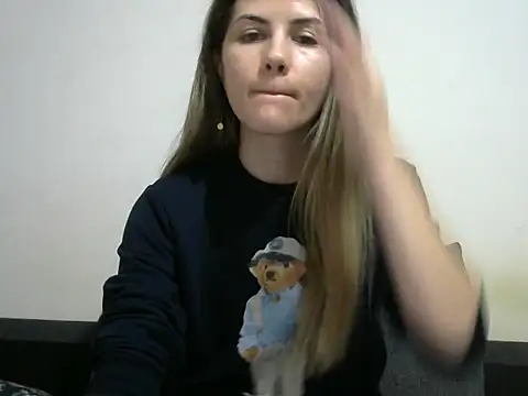 Erii18 online show from 11/30/25, 12:17