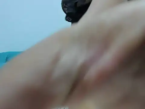 miabelmonte online show from 02/17/26, 02:25