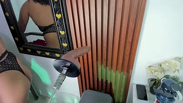 Latina candy01 online show from 01/08/26, 07:31