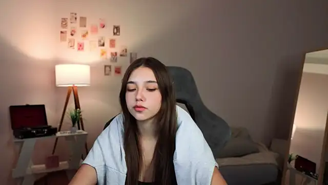 Vexorine online show from 12/14/25, 07:19