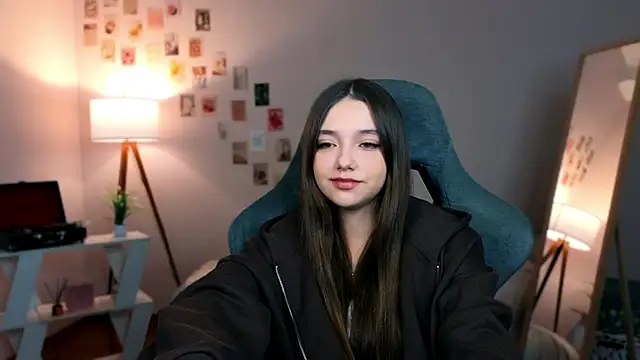 Vexorine online show from 02/20/26, 07:49