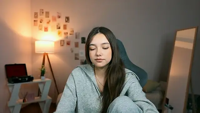 Vexorine online show from 03/24/26, 10:10