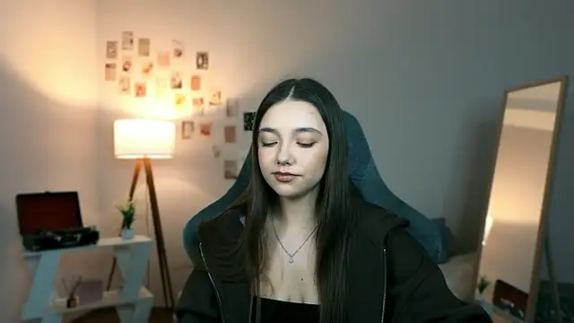 Vexorine online show from 04/10/26, 07:32