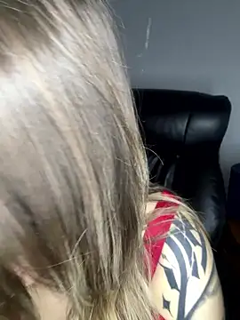 SoniaLav online show from 01/08/26, 08:15