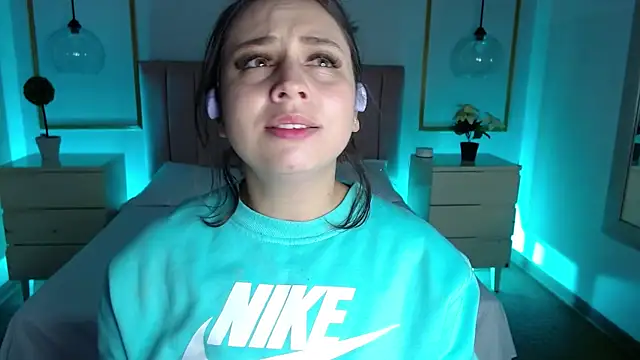 Alice Sinclair  online show from 01/09/26, 12:56