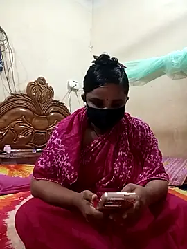 Snapshot of Angel_70_ chatting on 12/18/25, 04:55 Angel 70 online show from 12/18/25, 04:55