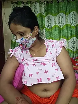 Snapshot of Angel_70_ chatting on 06/16/26, 04:56 Angel 70 online show from 06/16/26, 04:56