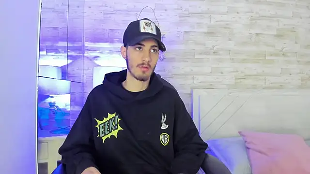 Emir Ozan  online show from 01/11/26, 11:39