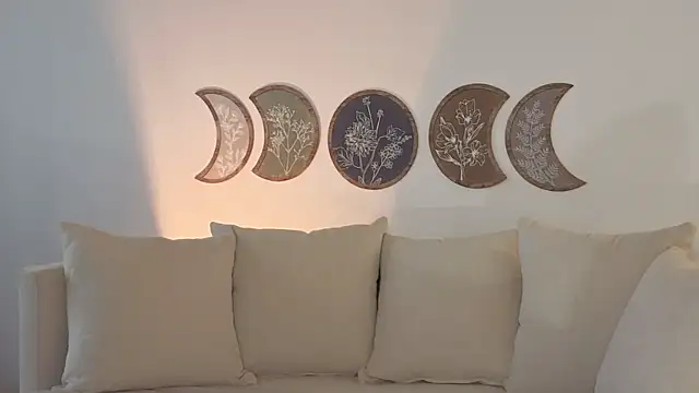 IsabellaSandoval online show from 04/26/26, 10:07