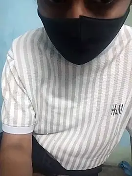 Miss tinaaa online show from 11/25/25, 10:59