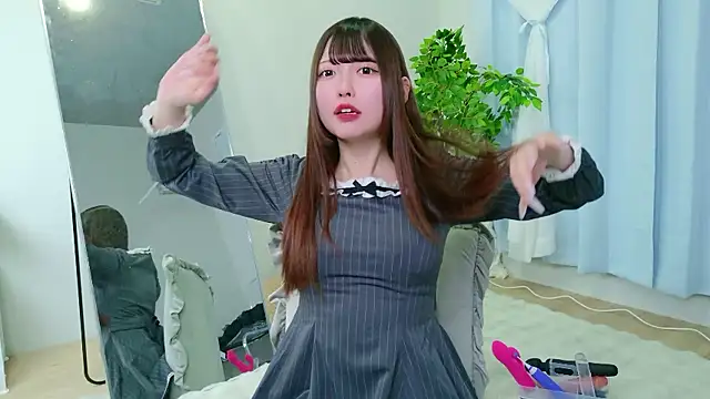  Sakura F online show from 03/28/26, 05:47