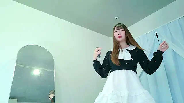  Sakura F online show from 03/29/26, 03:46