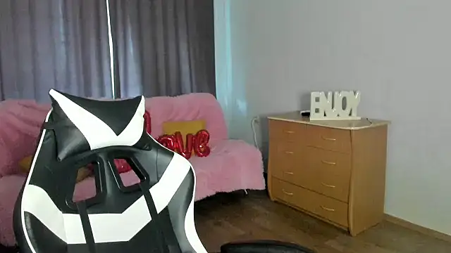 GirlPlayer online show from 05/25/26, 08:46
