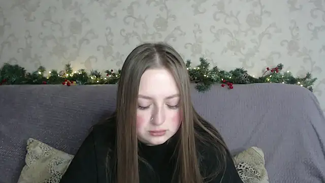 GirlPlayer online show from 12/21/25, 08:16