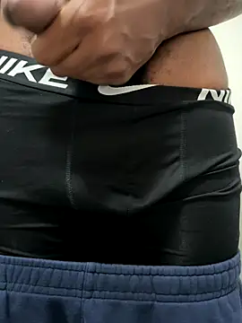 Snapshot of talkyouthroughit chatting on 11/20/25, 05:02 talkyouthroughit online show from 11/20/25, 05:02