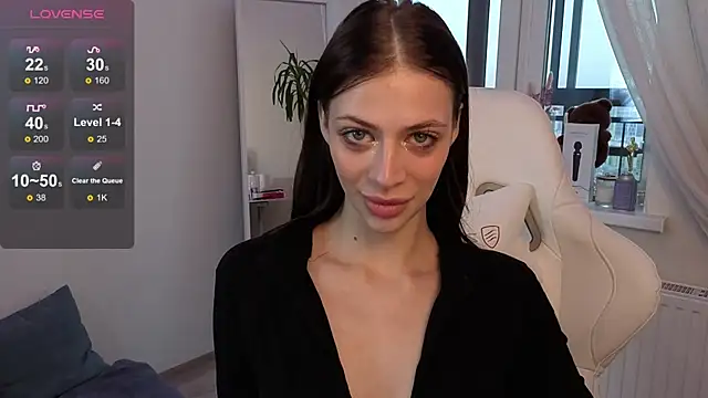 Snapshot of Daria_Promisess chatting on 11/25/25, 05:08 Daria Promisess online show from 11/25/25, 05:08