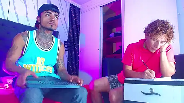 Hot Latino x online show from 12/22/25, 07:58