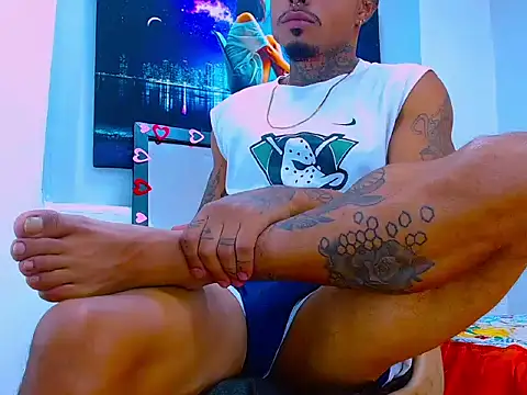 Hot Latino x online show from 03/08/26, 07:39