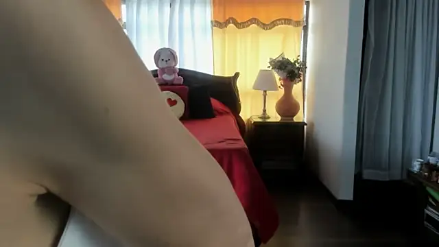 Charlotte-Willson online show from 03/25/26, 06:40